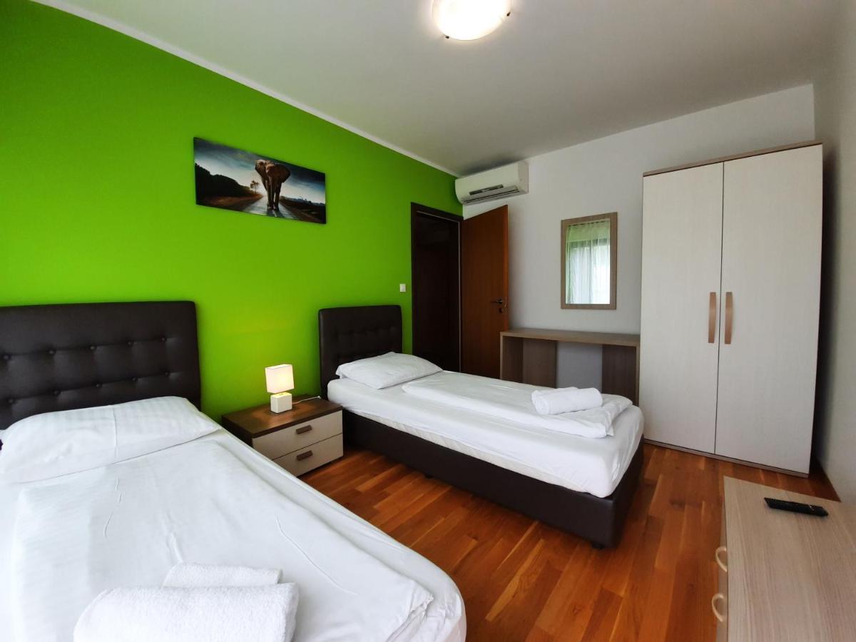 Maslina Apartment เปรมันตูรา ภายนอก รูปภาพ